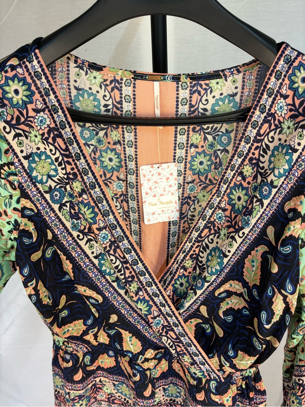 NWT Free Perople Rosalie Wrap Top L - Picture 4 of 9